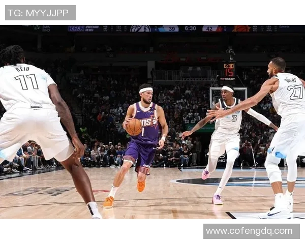 布克空砍赛季新高38分，太阳11分不敌勇士
