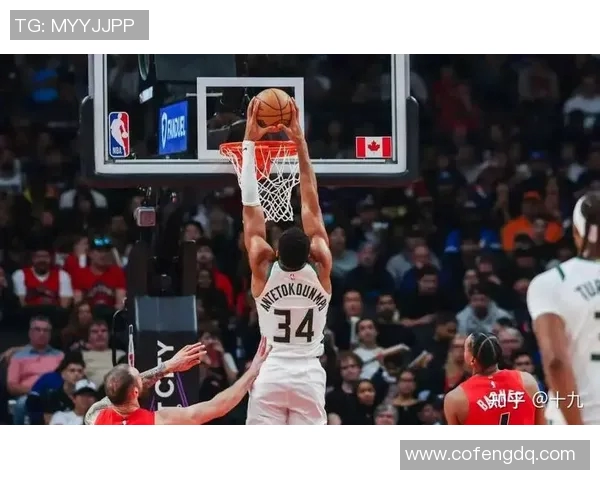 轮回再现！特纳复刻字母哥经典庆祝动作，雄鹿官推发图见证历史时刻