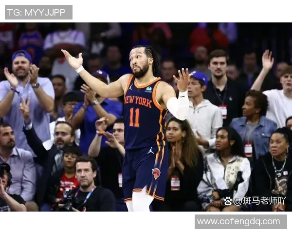 半场结束76人VS尼克斯 比分66-58 76人领先